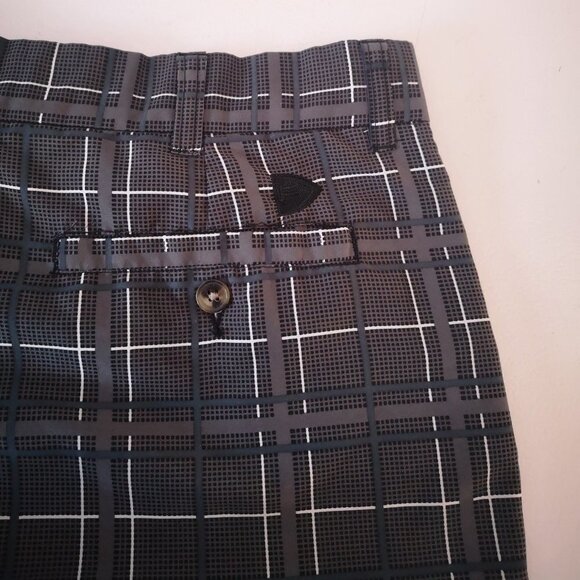 Firethorn Men's Grey/Black with White Strips Golf Shorts - Picture 5 of 10